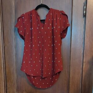 Women's Red Patterned Top